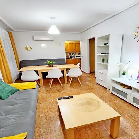 Ref 1835 Olas Apartment